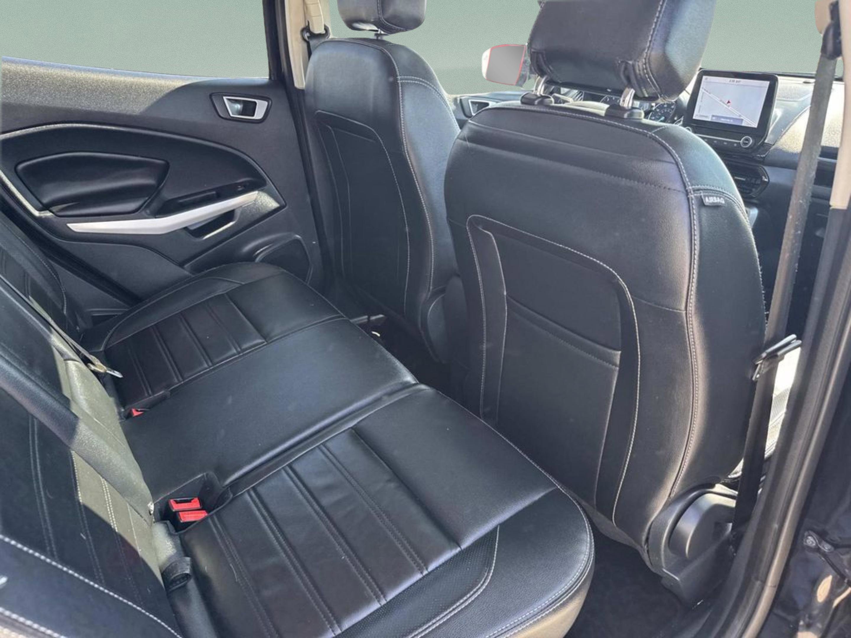 Used 2020 Ford EcoSport Titanium image 19