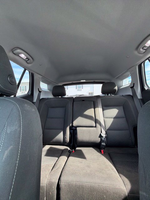 Used 2023 GMC Terrain SLE w/ Driver Convenience Package FWD image 18
