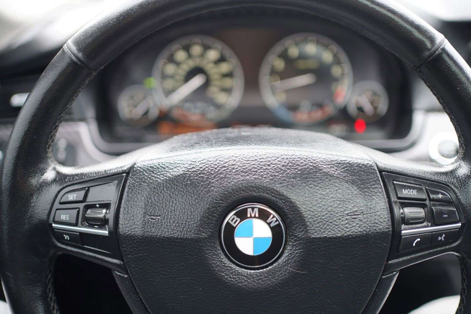 Used 2014 BMW 535i xDrive Sedan AWD/4WD image 21