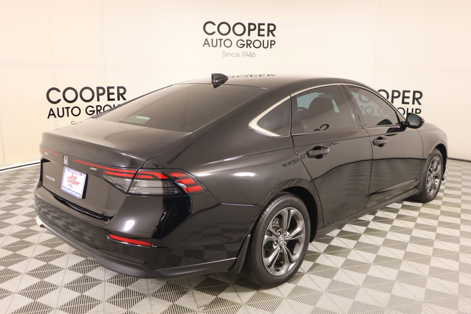 Used 2023 Honda Accord EX image 21