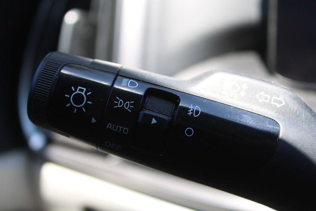 Certified 2024 Kia Sorento EX w/ Panoramic Sunroof Package FWD image 29