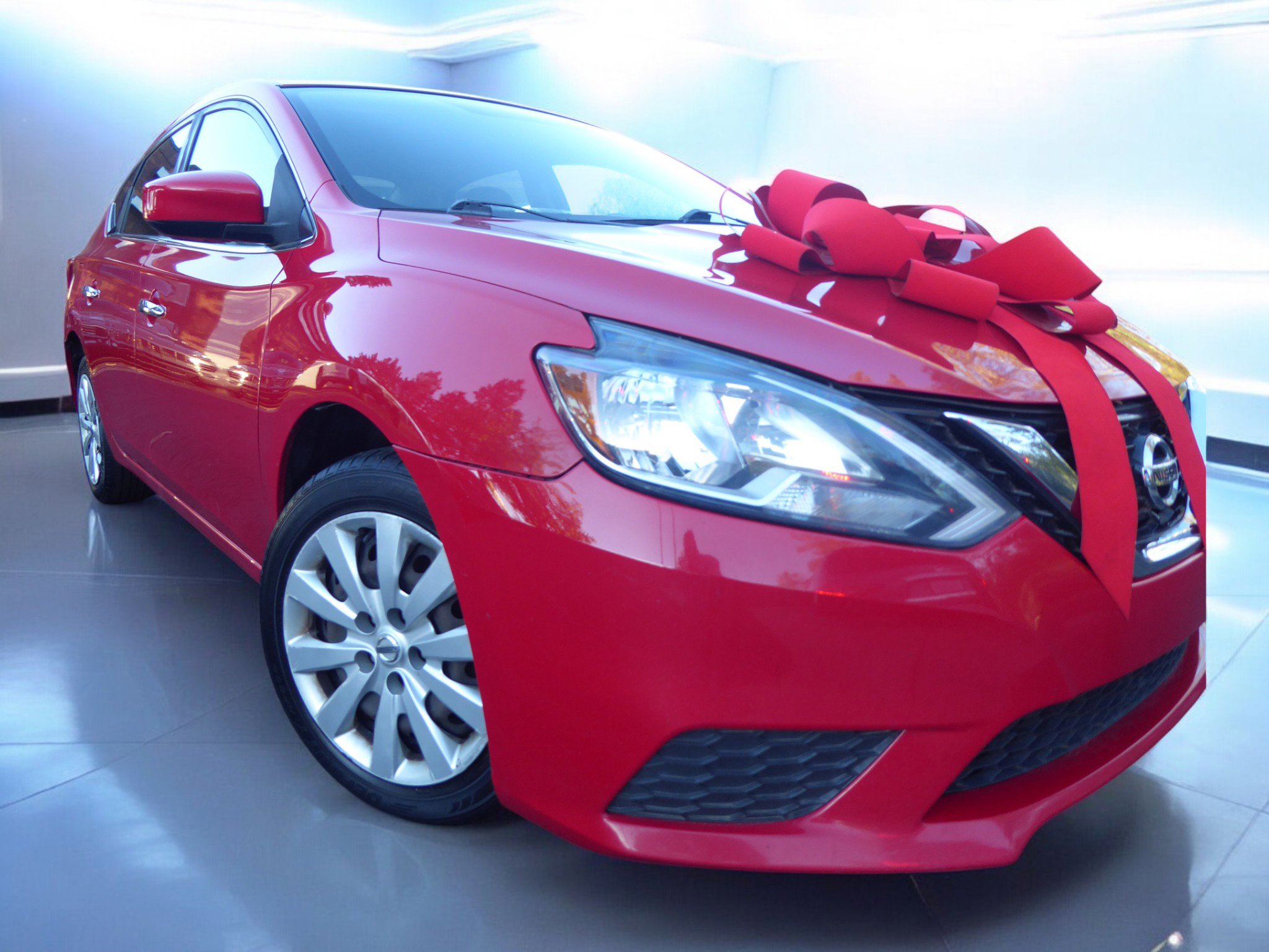 Used 2017 Nissan Sentra SV image 1