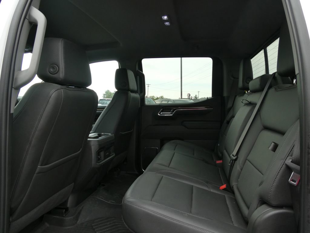 Certified 2024 Chevrolet Silverado 1500 LT Trail Boss w/ Convenience Package II image 17