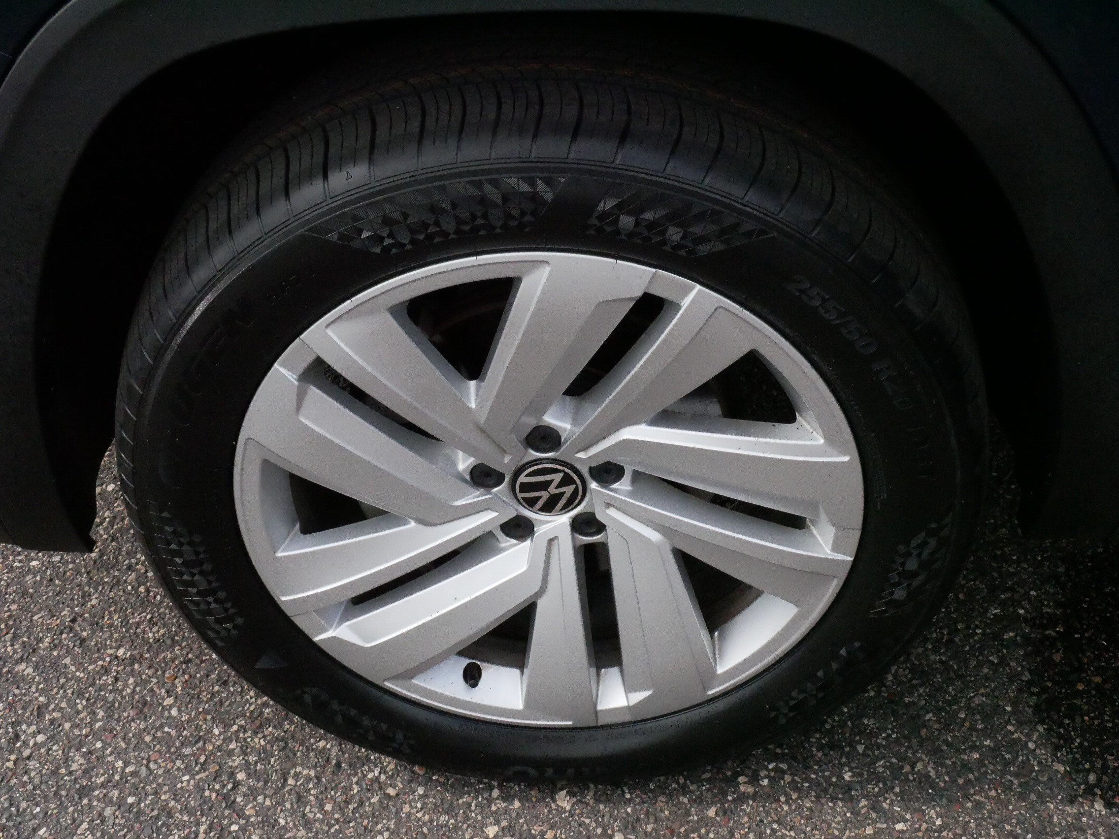 Certified 2023 Volkswagen Atlas Cross Sport SE AWD/4WD image 15