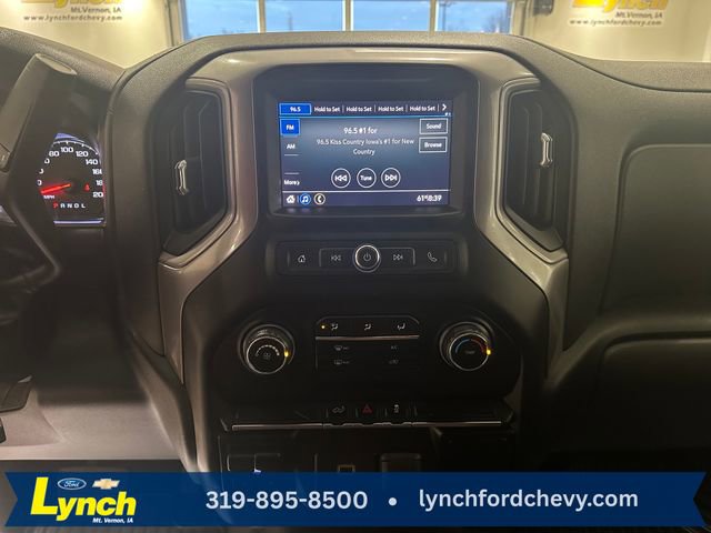 Used 2020 Chevrolet Silverado 1500 Custom w/ Custom Convenience Package image 11