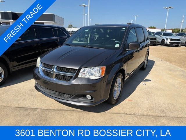 Used 2020 Dodge Grand Caravan SXT FWD image 3