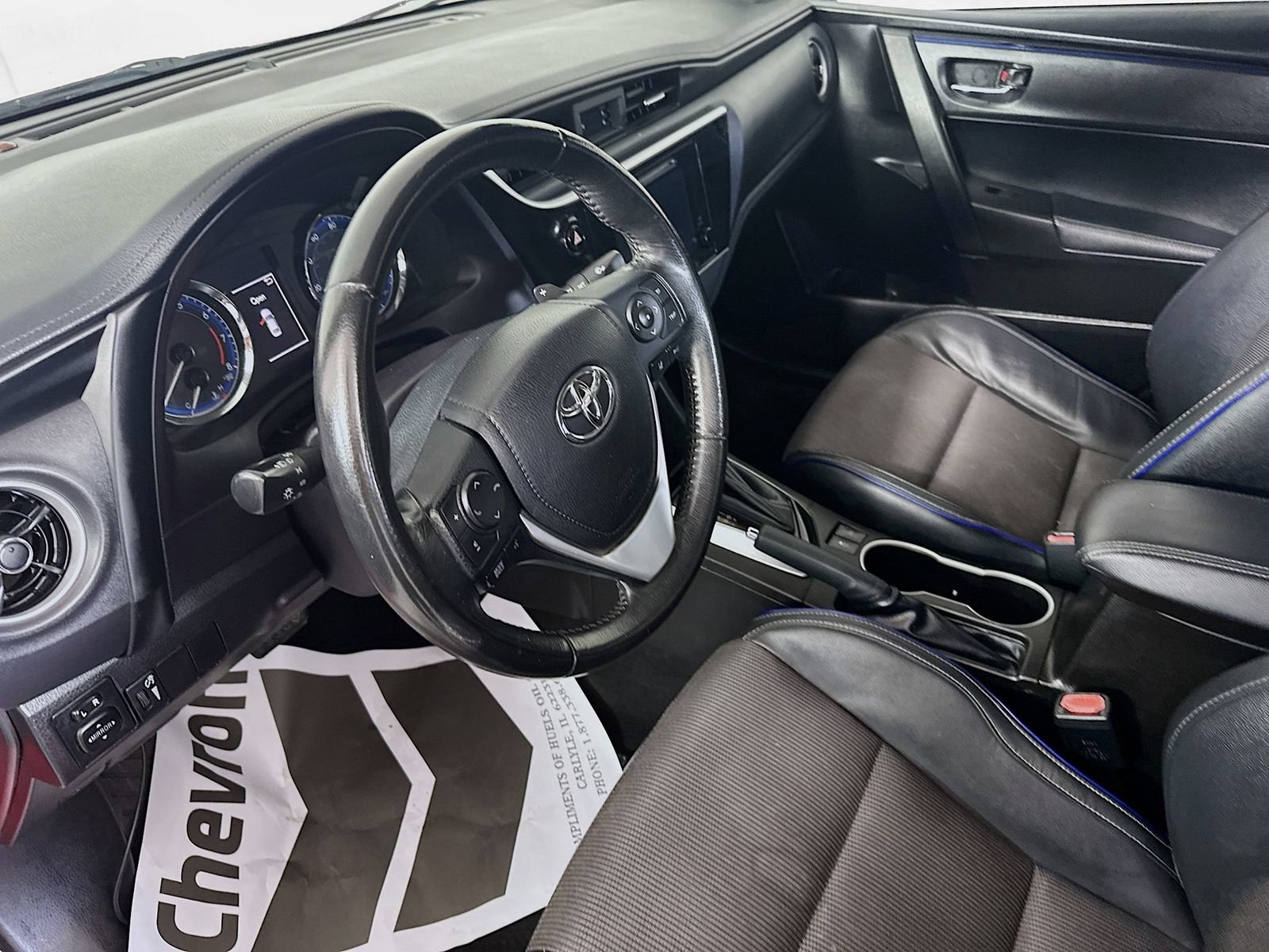 Used 2019 Toyota Corolla SE FWD image 9