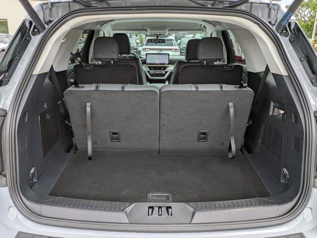 Certified 2026 Ford Explorer Active w/ Active Comfort Package RWD image 13