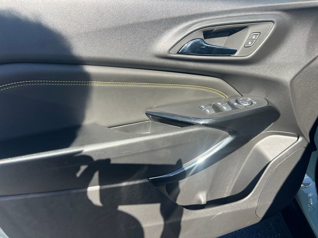 New 2026 Chevrolet Trax ACTIV w/ Driver Confidence Package image 9