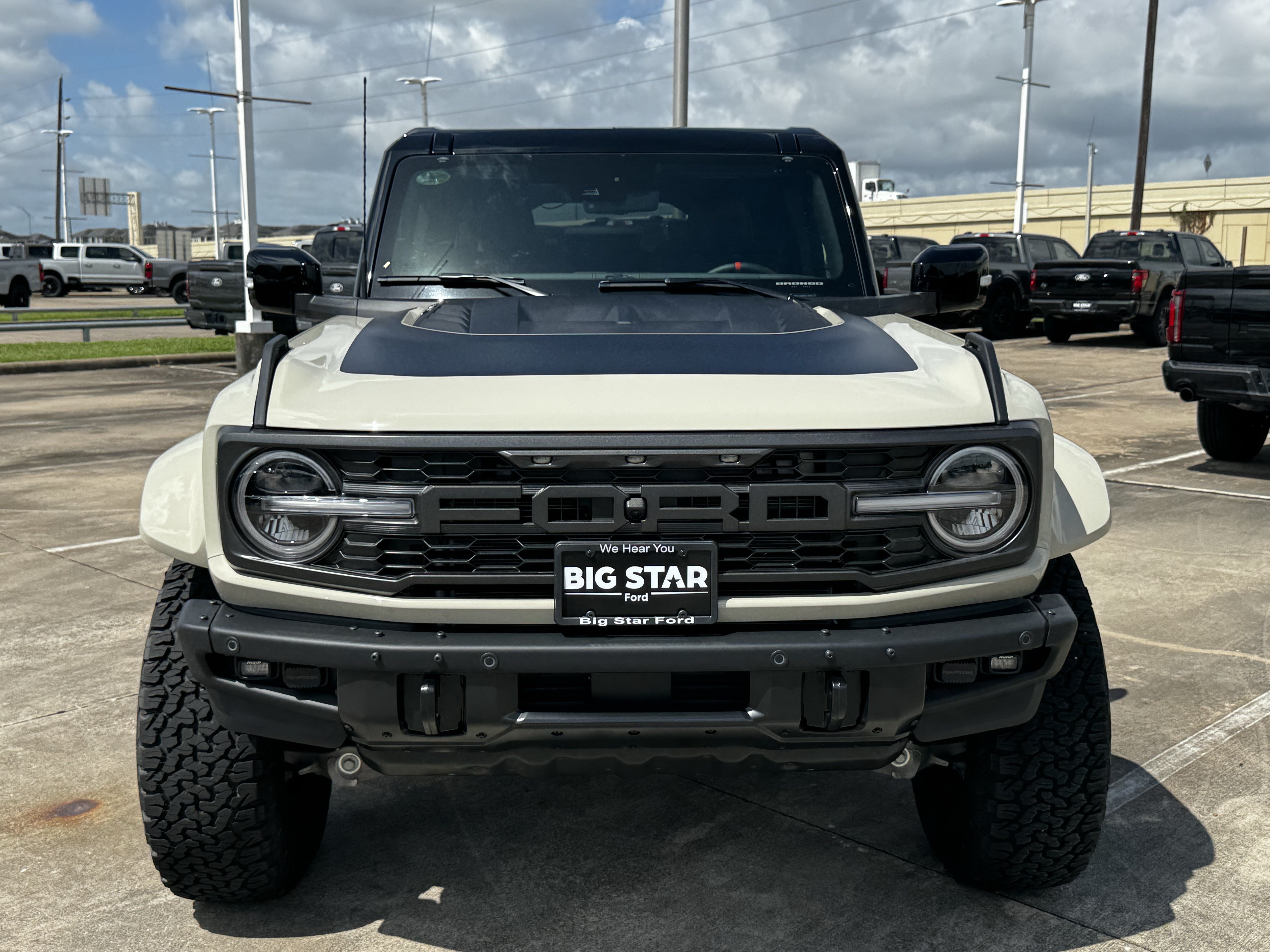 New 2026 Ford Bronco Raptor AWD/4WD image 3