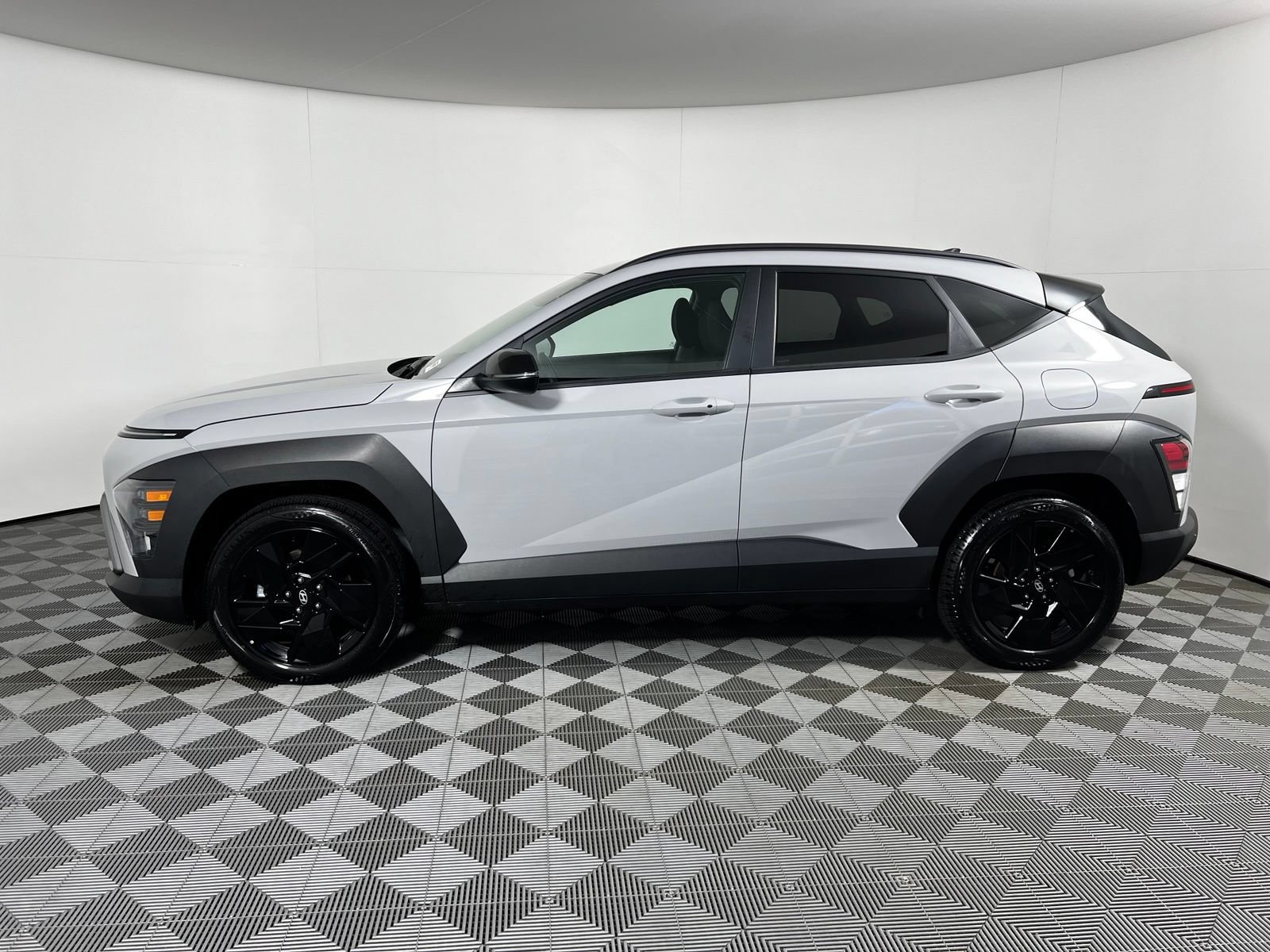 Used 2026 Hyundai Kona SEL Sport FWD image 8
