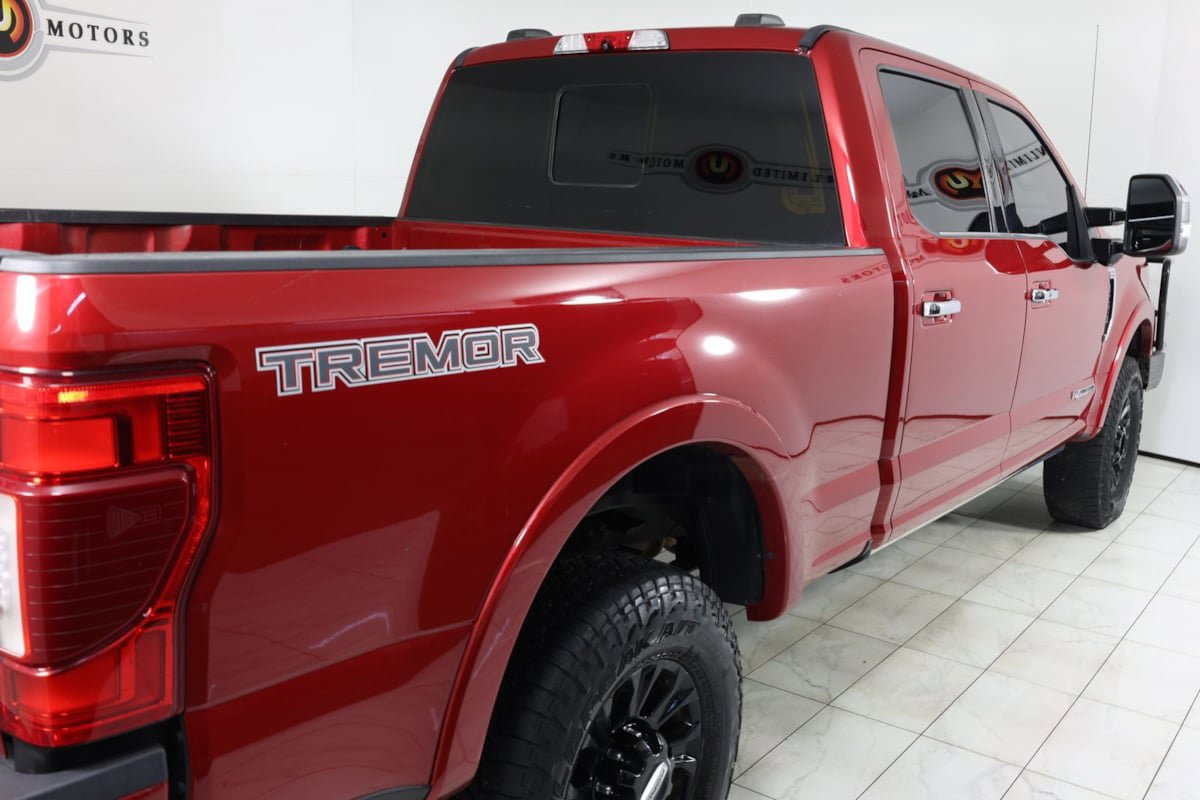 Used 2021 Ford F350 Platinum w/ Tremor Off-Road Package AWD/4WD image 46