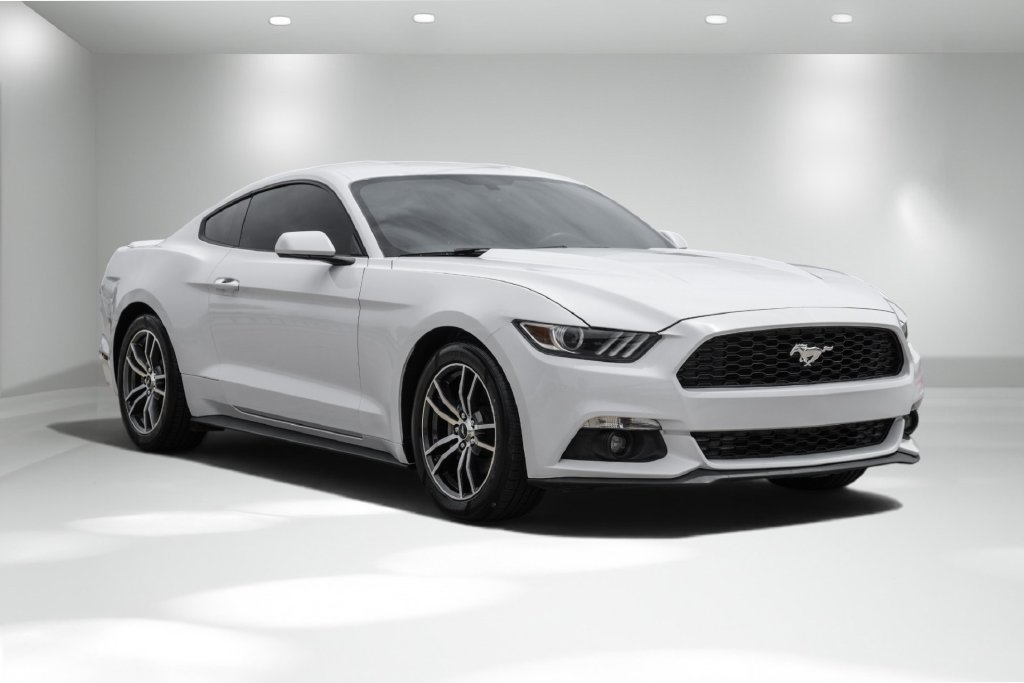 Used 2016 Ford Mustang Coupe RWD image 7