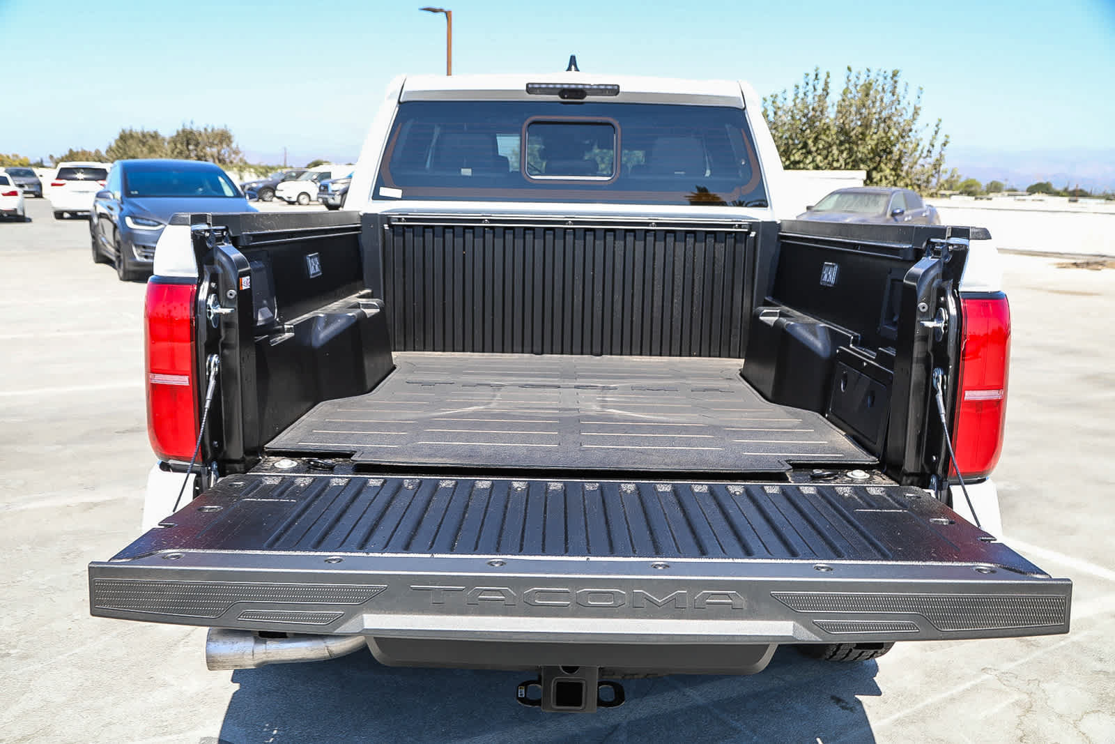 New 2026 Toyota Tacoma TRD Off-Road w/ TRD Off Road Premium Package AWD/4WD image 12