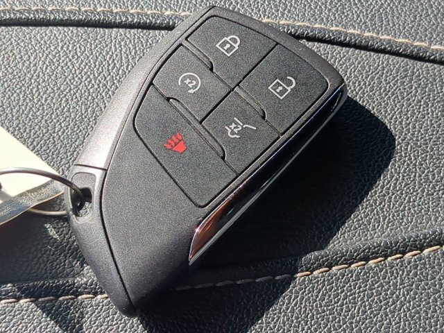 Used 2024 Chevrolet Traverse LT image 28