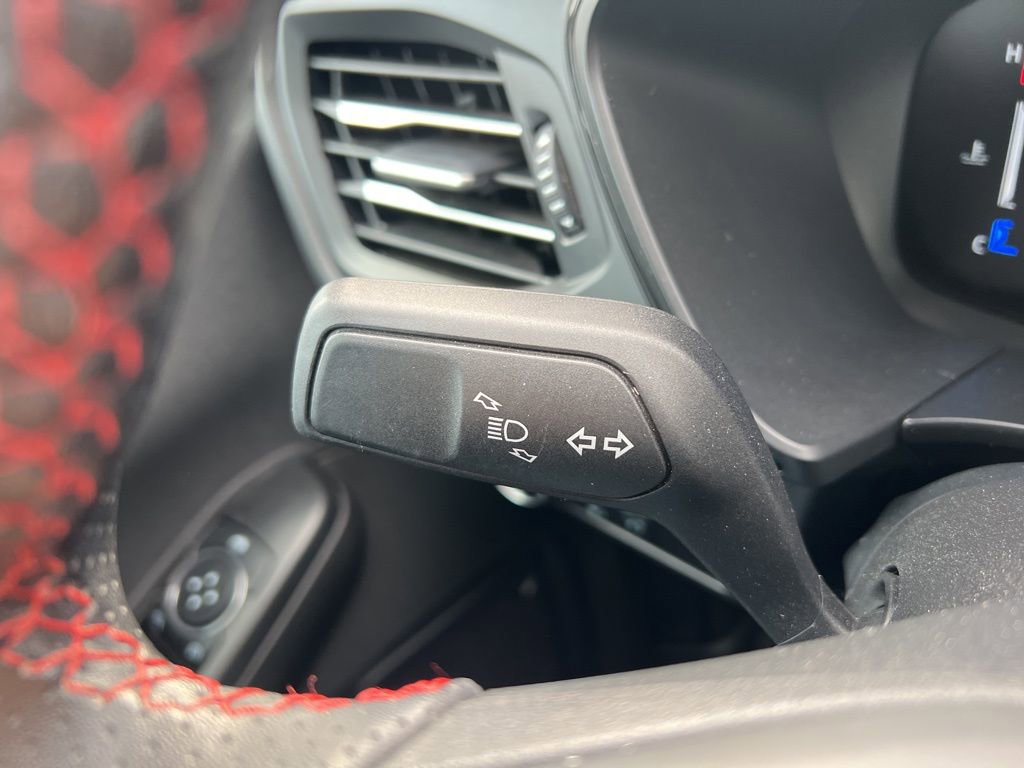 Used 2024 Ford Escape ST-Line image 13