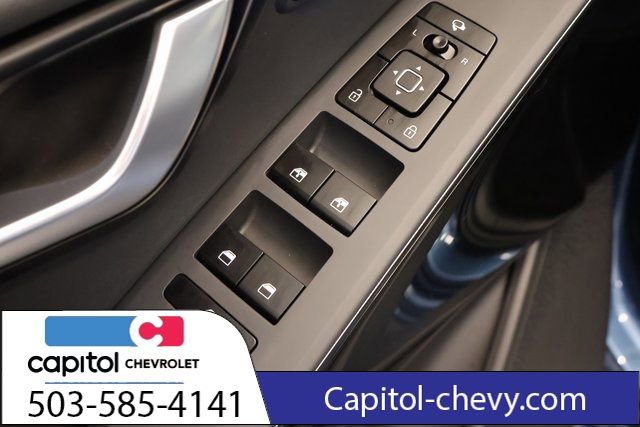 Used 2025 Kia Niro SX image 12