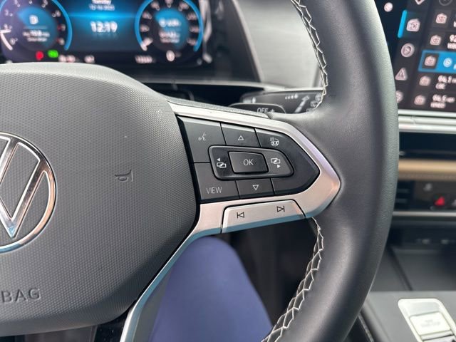 Used 2024 Volkswagen Atlas Cross Sport SE image 13