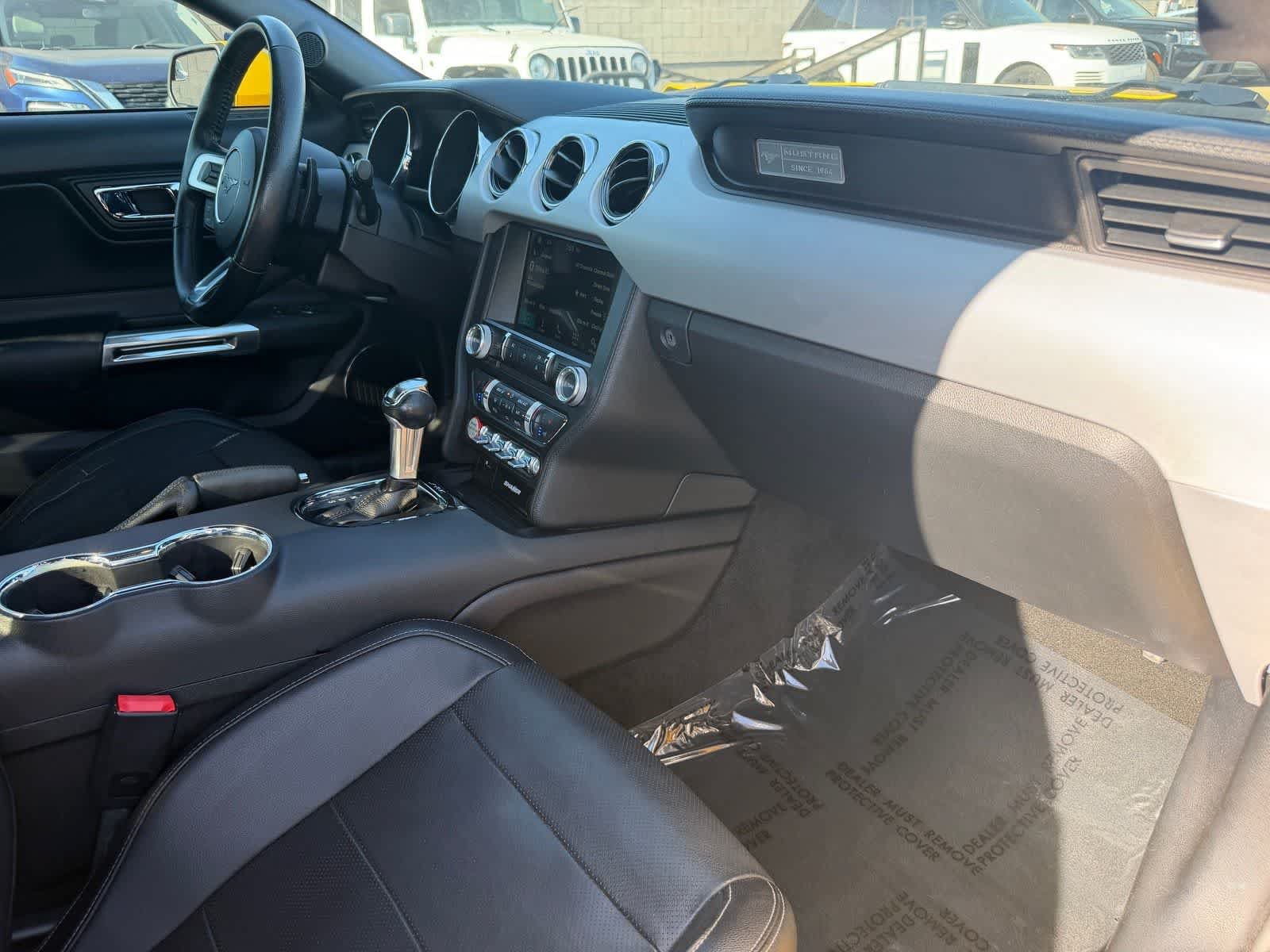Used 2016 Ford Mustang Premium RWD image 10