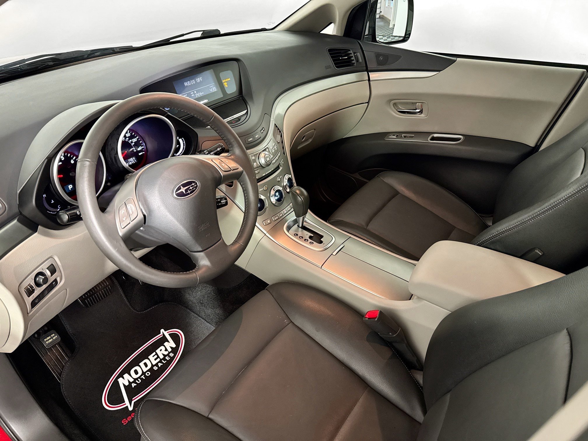 Used 2012 Subaru Tribeca Limited w/ PWR Moonroof Pkg AWD/4WD image 5