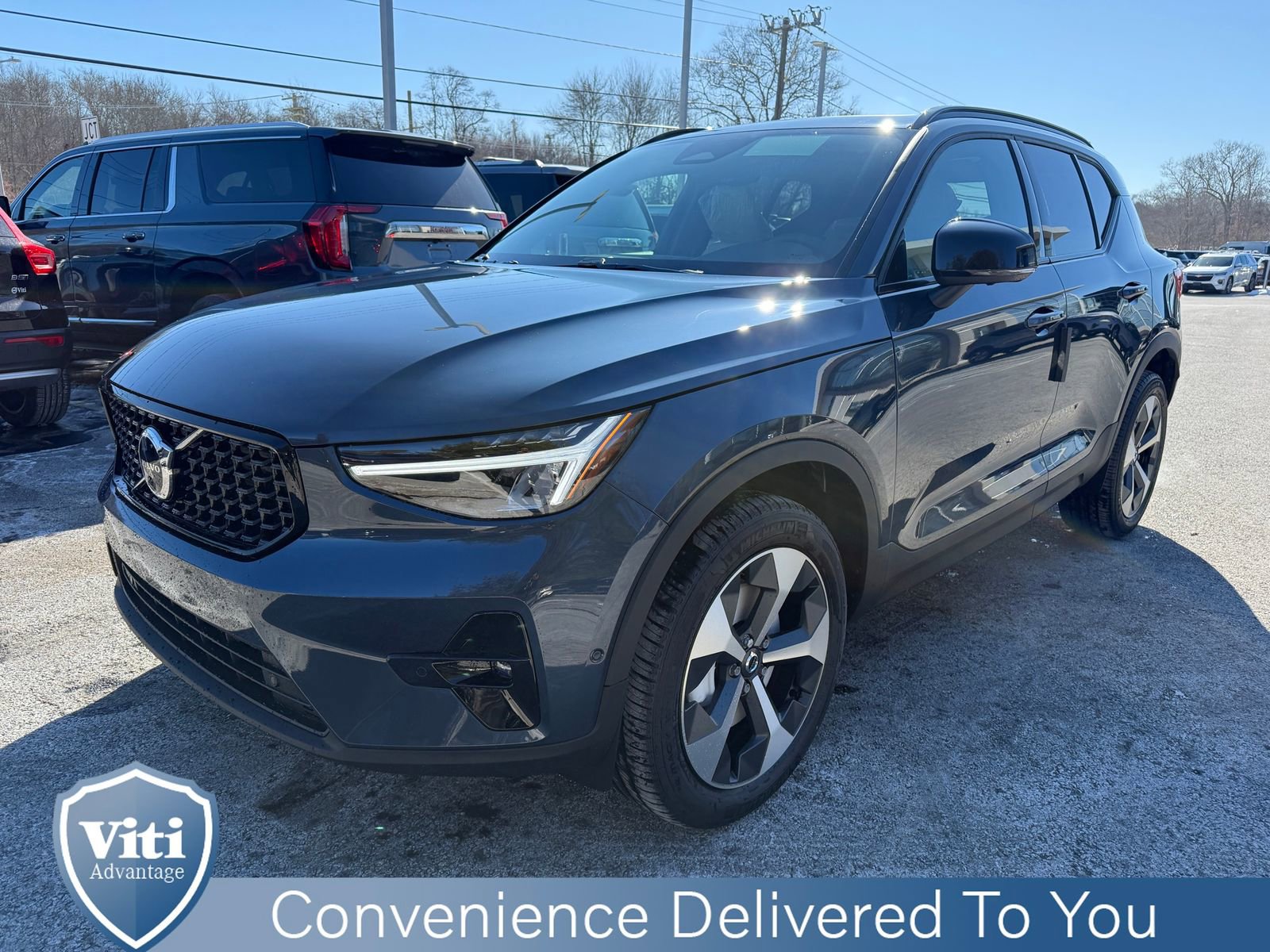 New 2026 Volvo XC40 B5 Plus w/ Protection Package Premier image 4