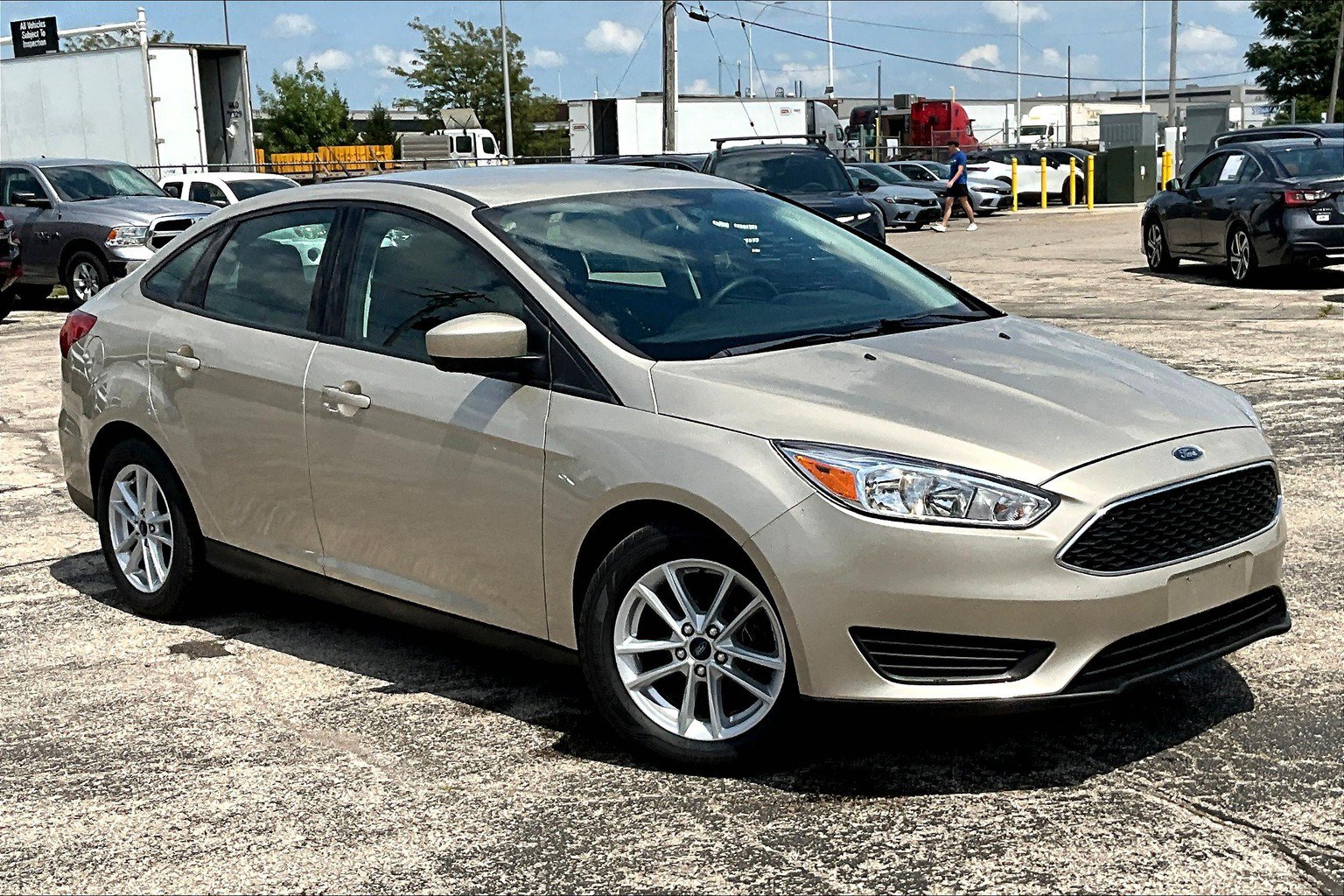 Certified 2018 Ford Focus SE FWD image 36