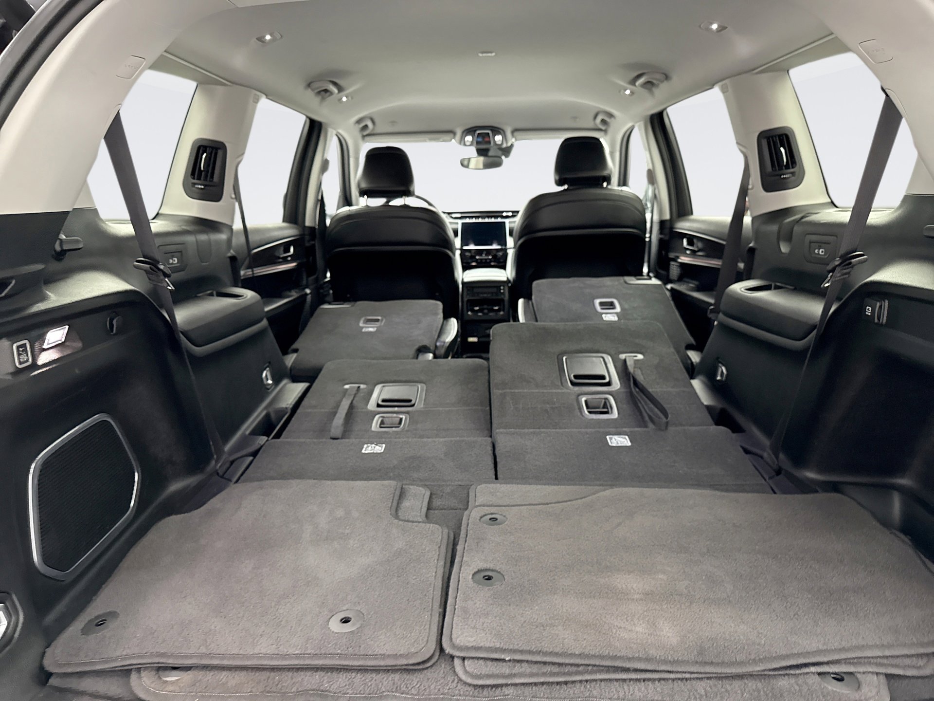 Used 2022 Jeep Grand Cherokee L Limited image 24