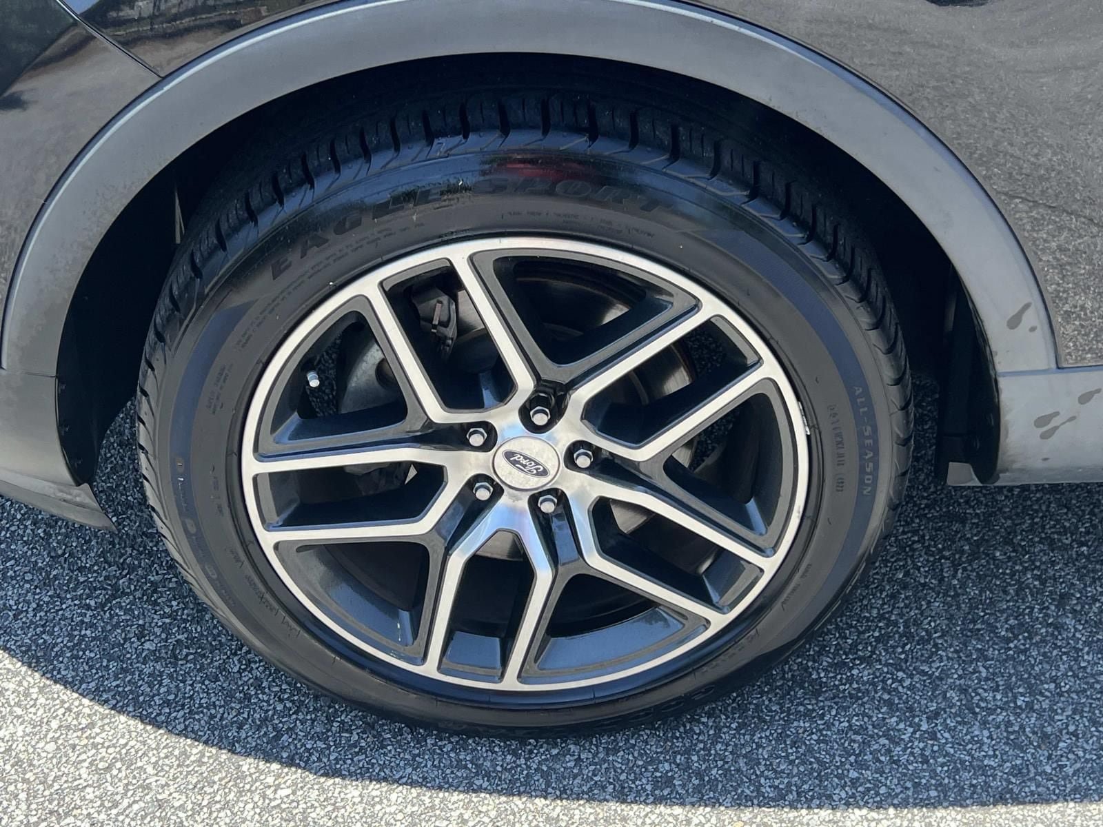 Used 2019 Ford Explorer Sport w/ Equipment Group 401A AWD/4WD image 11