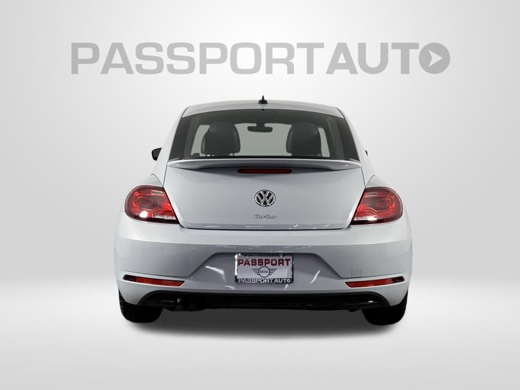 Used 2018 Volkswagen Beetle 2.0T S w/ Style & Comfort Package For S FWD image 5