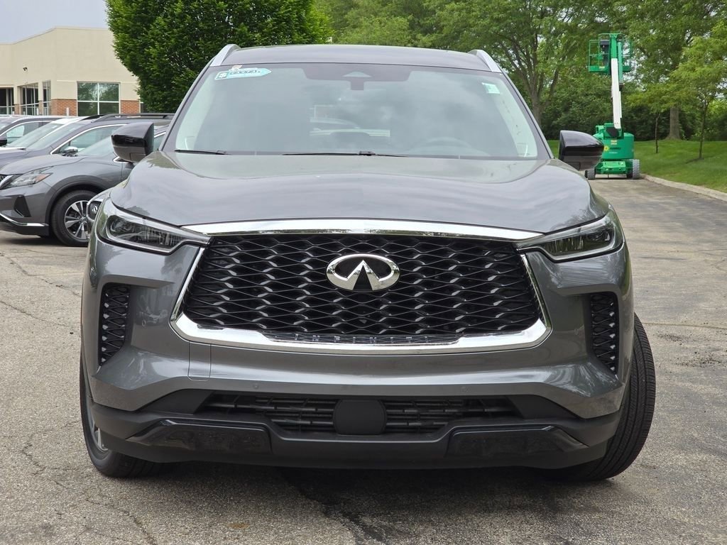 Certified 2025 INFINITI QX60 Luxe image 13