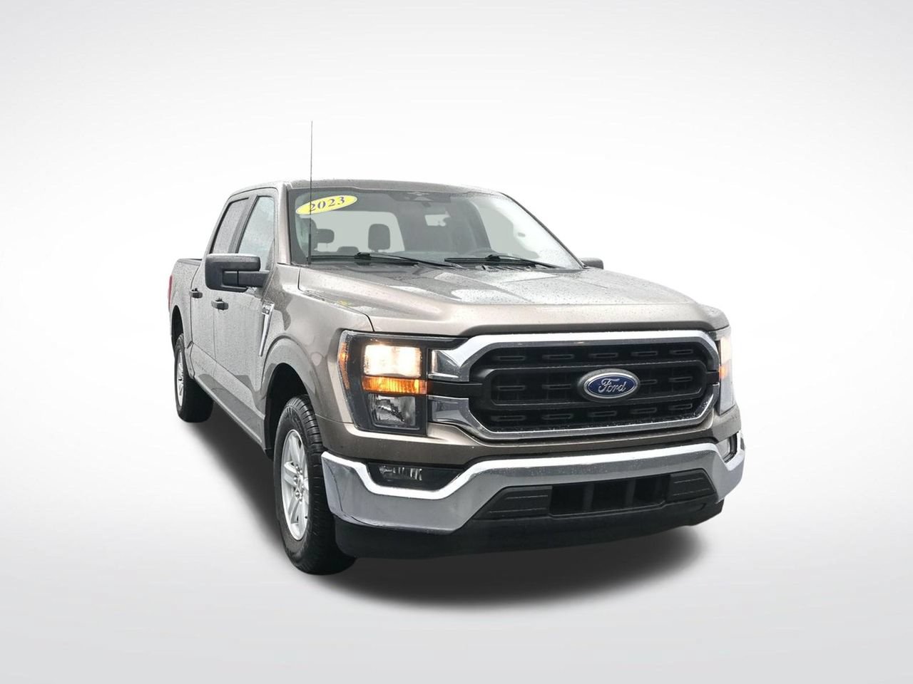Used 2023 Ford F150 XLT RWD image 3