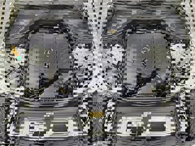 Used 2025 Mercedes-Benz GLC 350e GLC 350e image 14