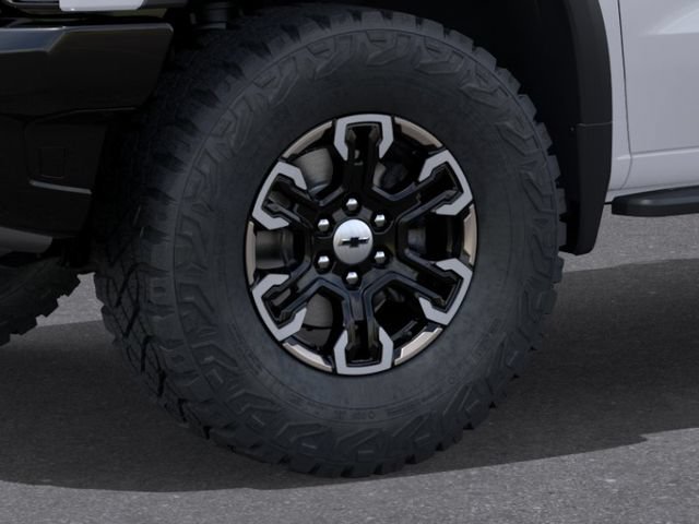 New 2026 Chevrolet Silverado 1500 ZR2 w/ LPO, Dark Essentials Package AWD/4WD image 9