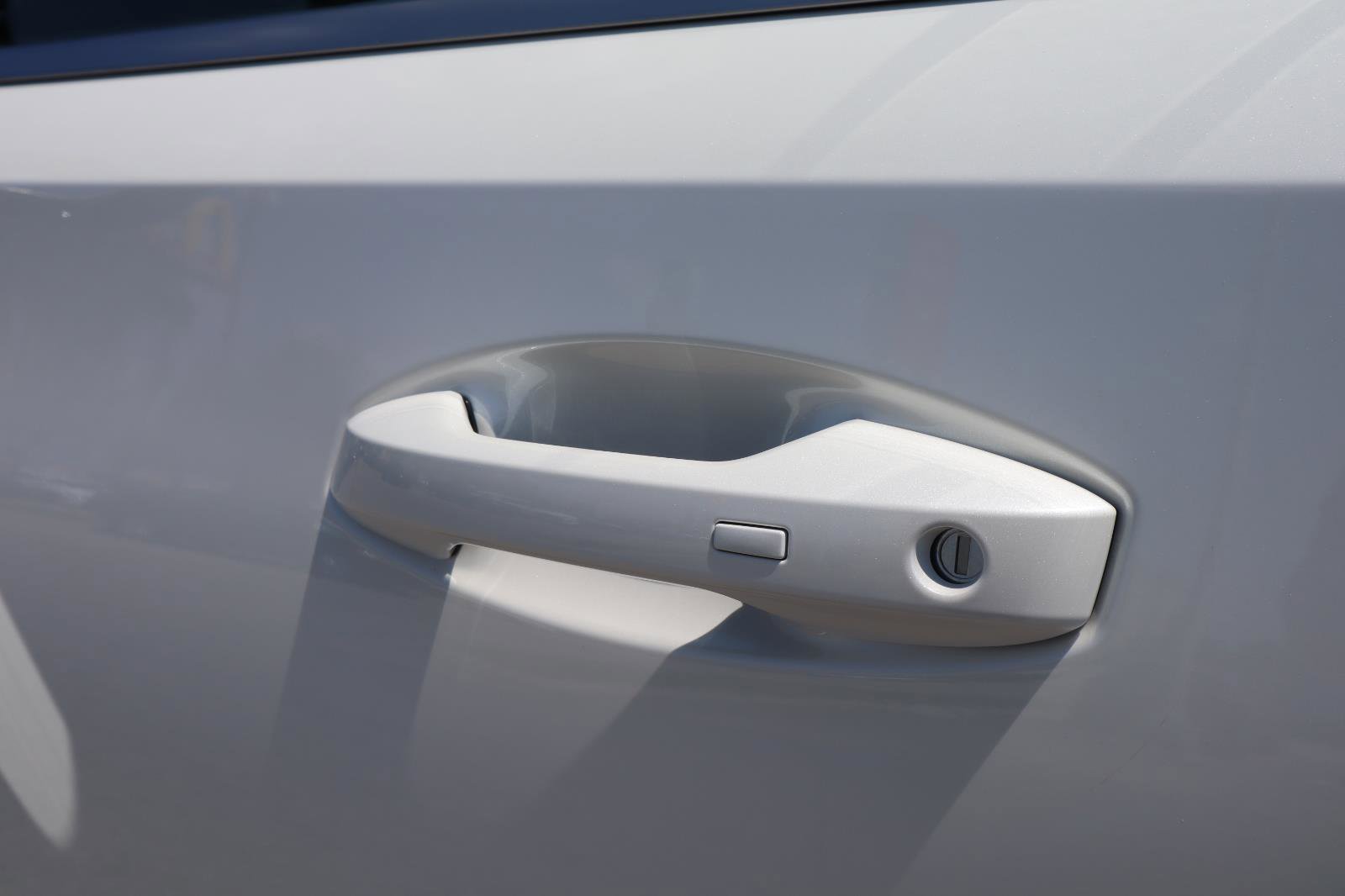 New 2026 Nissan Armada SV image 4