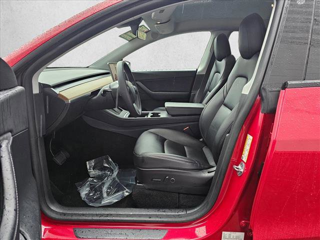 Used 2021 Tesla Model Y Long Range image 19