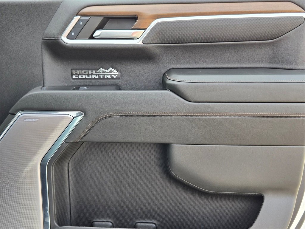 Used 2024 Chevrolet Silverado 1500 High Country w/ Technology Package image 25