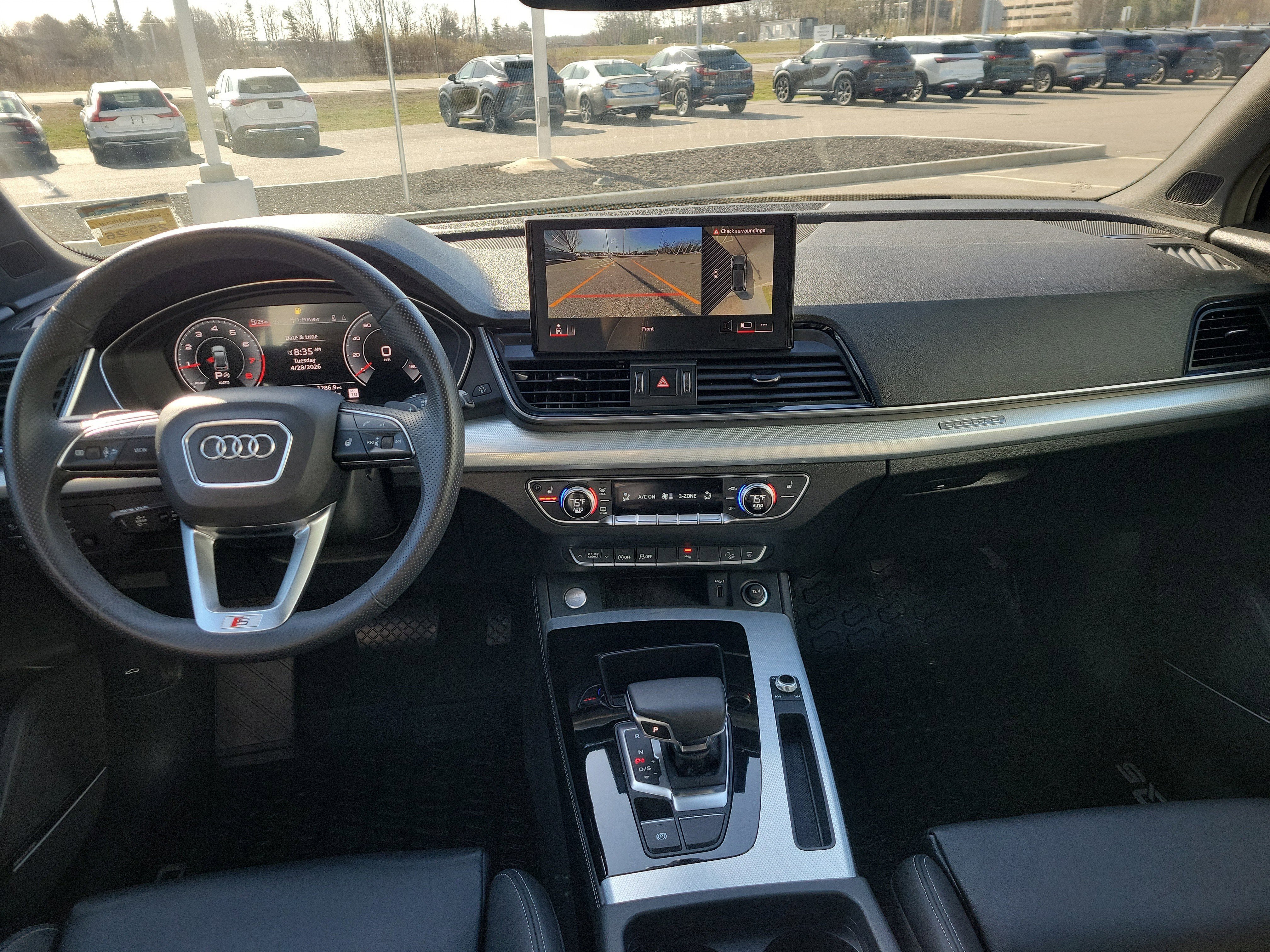 Used 2024 Audi Q5 2.0T Premium Plus w/ Premium Plus Package AWD/4WD image 3