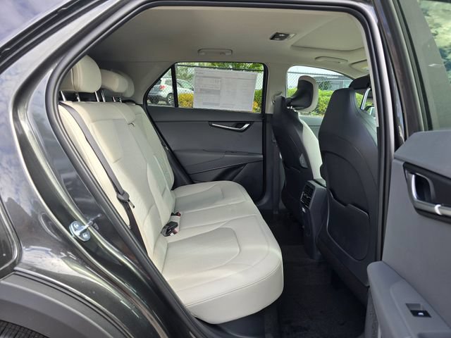 New 2026 Kia Niro EX w/ EX Premium Package FWD image 12
