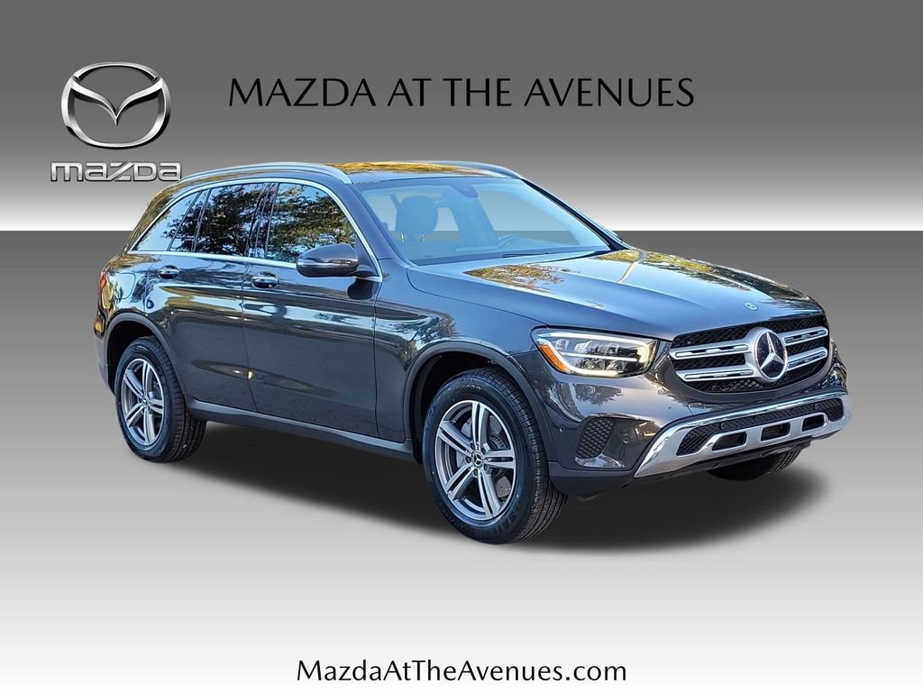 Used 2021 Mercedes-Benz GLC 300 w/ Premium Package image 3