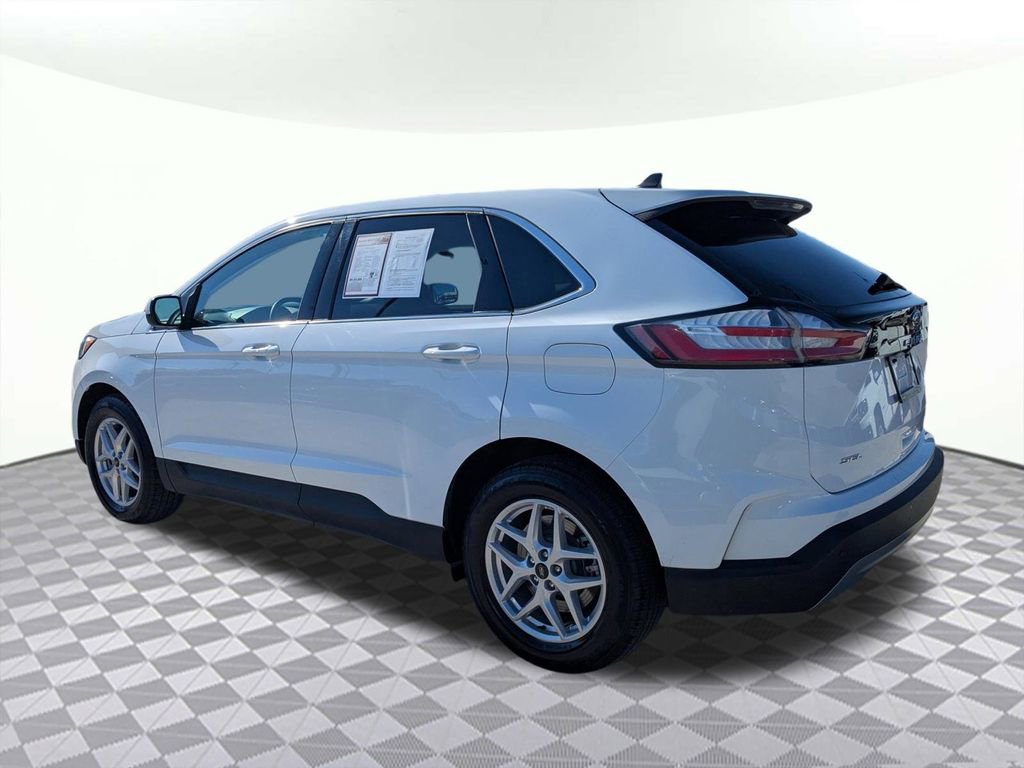 Used 2024 Ford Edge SEL AWD/4WD image 5