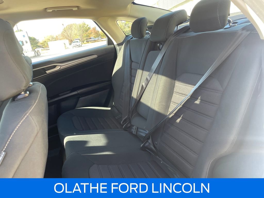 Certified 2020 Ford Fusion SE image 28