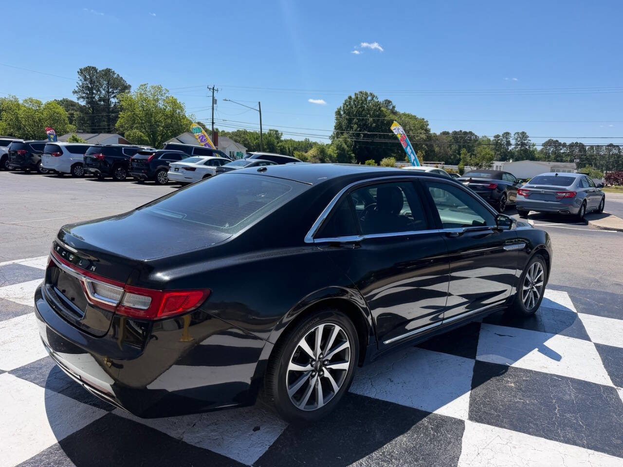 Used 2017 Lincoln Continental w/ Equipment Group 500A FWD image 6