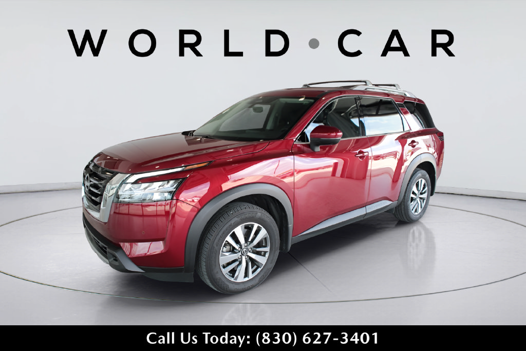 Used 2024 Nissan Pathfinder SL FWD image 7