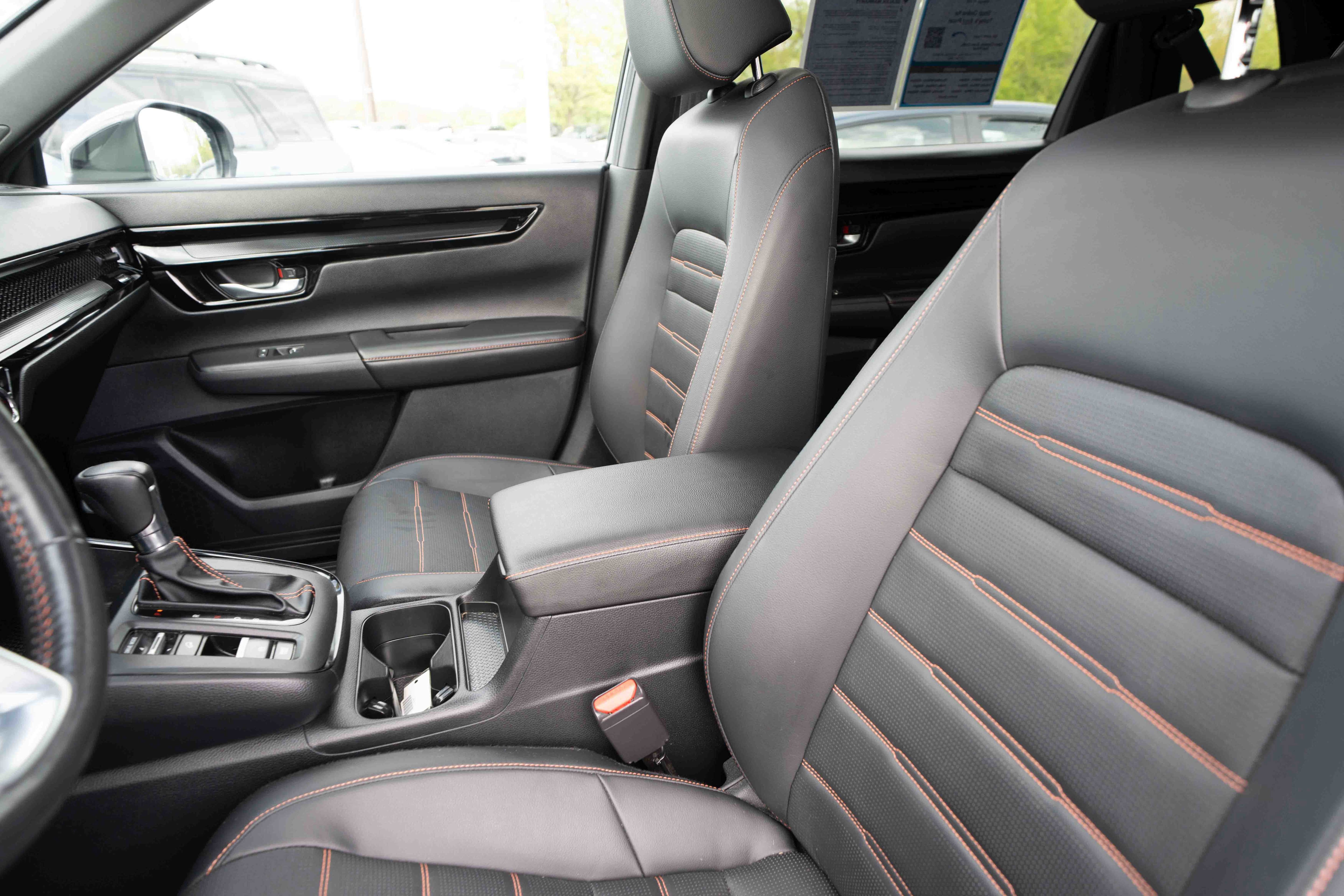 Used 2023 Honda CR-V Sport Touring image 10