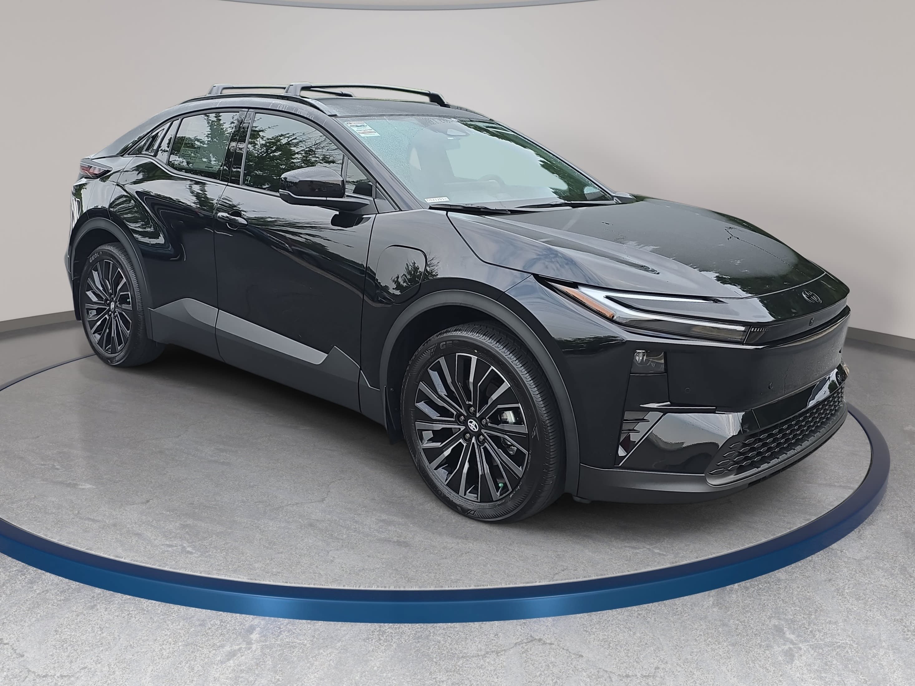 New 2026 Toyota C-HR AWD/4WD image 3