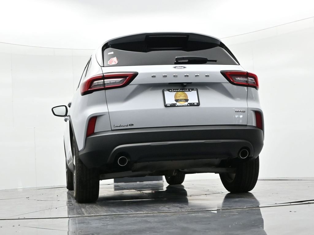 Used 2025 Ford Escape ST-Line image 21