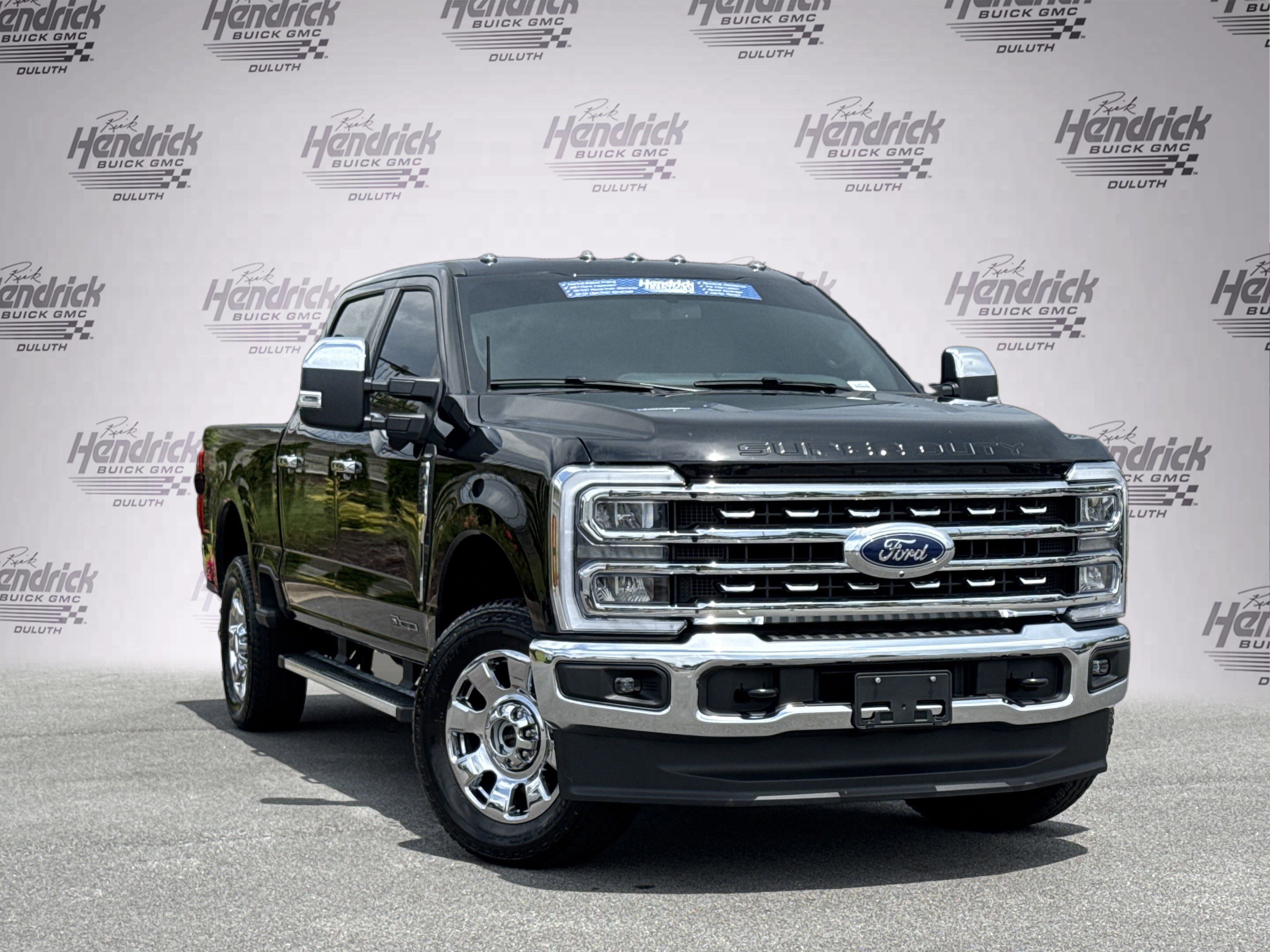 Used 2025 Ford F250 Lariat w/ Chrome Package image 2