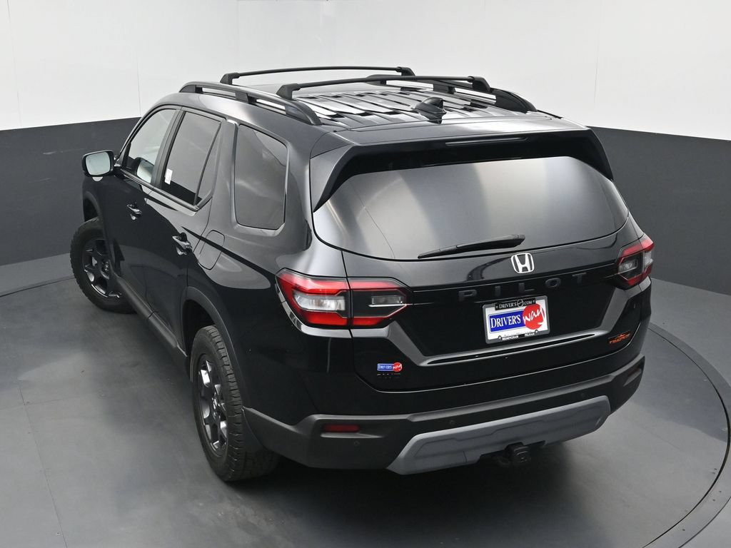 Used 2024 Honda Pilot TrailSport image 35