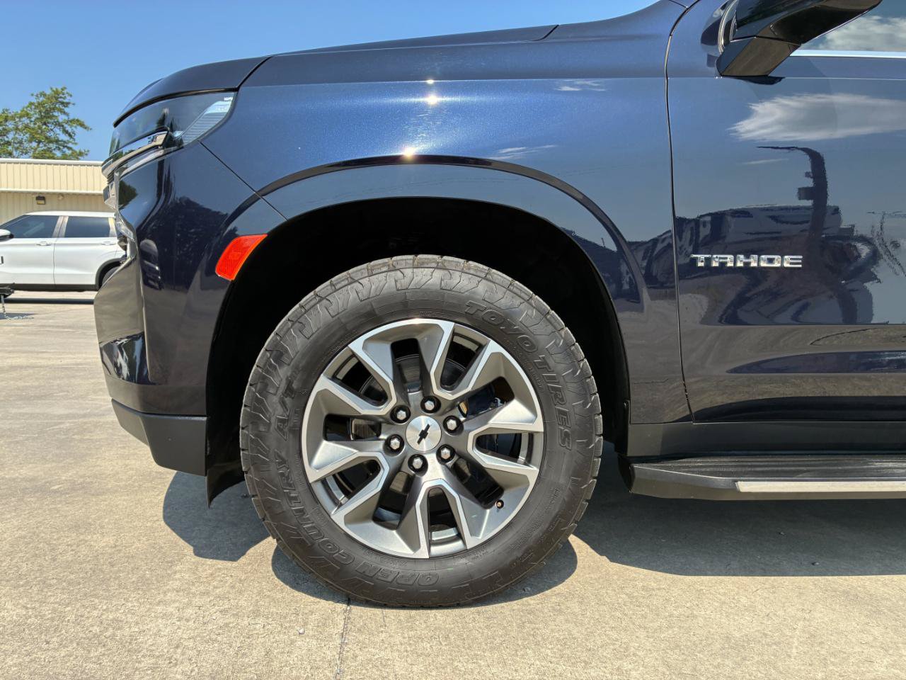 Used 2021 Chevrolet Tahoe LS RWD image 7