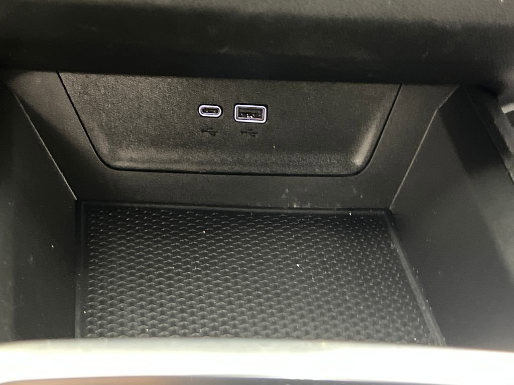 Used 2026 Chevrolet Equinox LT FWD image 45